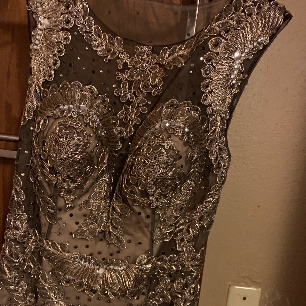 Tan size 8